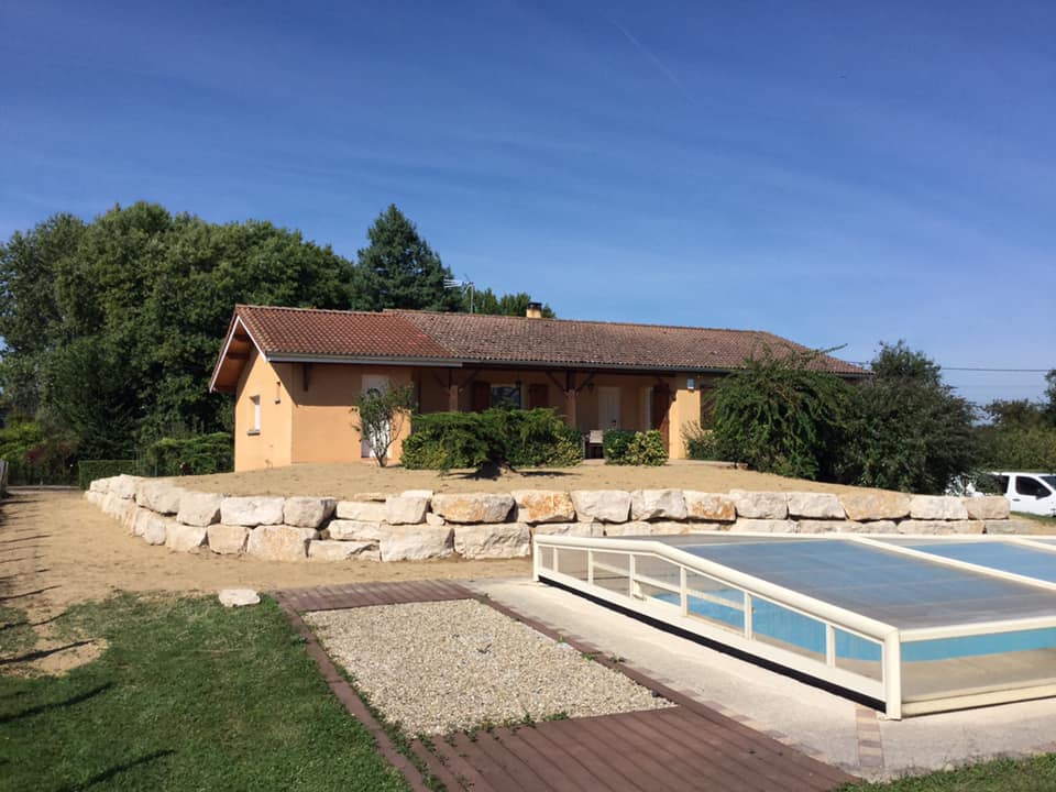 Terrassement de Piscine à Viriat : Réalisez Votre Rêve avec Triboulet