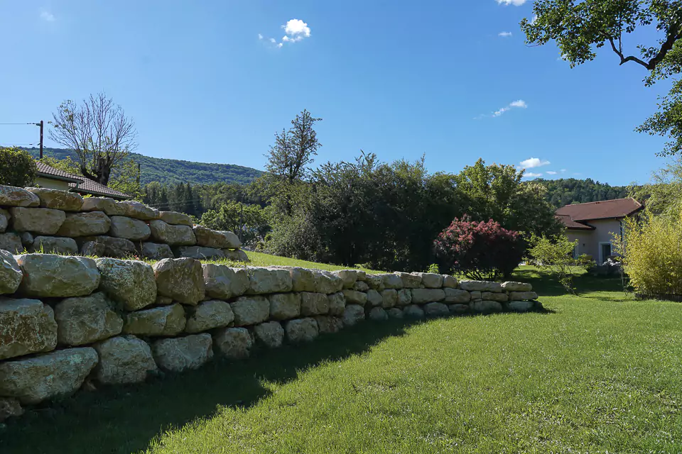 Les atouts de l’enrochement à Oyonnax !